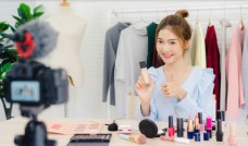 Livestream bán hàng phải xác thực danh tính, cấm thông tin gian dối về sản phẩm