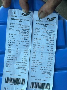 Khắp nơi bức xúc việc hóa đơn tiền điện 'nhảy múa', EVN nói gì?