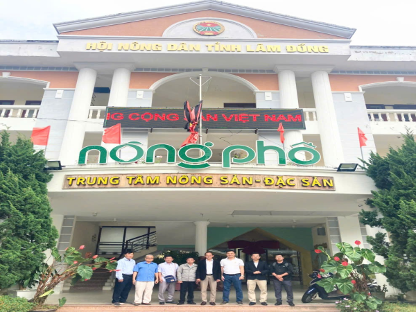 CẦU NỐI HỖ TRỢ NÔNG SẢN GIỮA VFAEA VÀ THỦ PHỦ NÔNG SẢN LÂM ĐỒNG