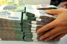 Thấy gì từ tình hình nợ xấu ngân hàng tăng?