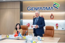 Cuba chuyển giao công nghệ sản xuất dược phẩm cho Việt Nam