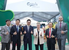 Khánh thành nhà máy bia Phú Bài mở rộng của Carlsberg Việt Nam