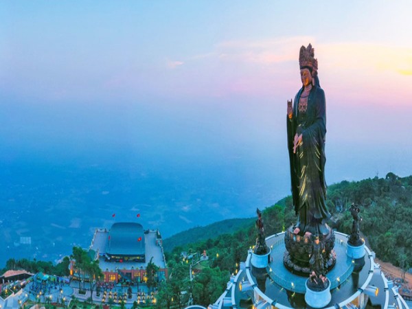 Du lịch núi Bà Đen bứt phá, Tây Ninh kỳ vọng vượt mốc 7,7 triệu khách