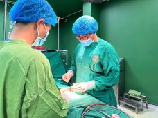 Bệnh viện Đại học Y Dược – Hoàng Anh Gia Lai cấp cứu thành công ca sa dây rốn nguy hiểm