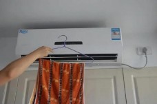 Sử dụng điều hòa vào mùa hè, nên để ba thứ này trong phòng