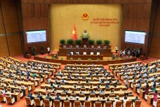 Quốc hội thông qua Nghị quyết thành lập thành phố Quảng Ninh và thành phố Bắc Ninh trực thuộc Trung ương