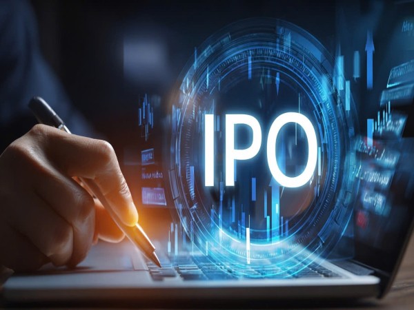 Nhà đầu tư tham gia sóng IPO 2025 nhóm Chứng khoán đều "vào bờ"