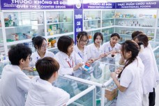 Đón đầu xu hướng nhân lực ngành Dược: Học đúng ngành, vững tương lai tại Trường Cao đẳng Dược Trung ương Hải Dương