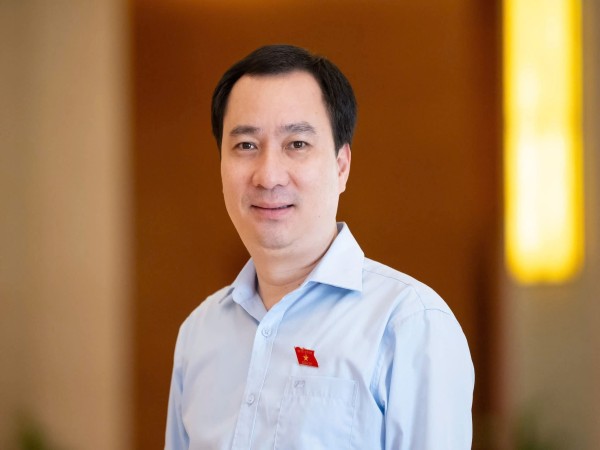 Hoàn thiện thể chế, mở đường cho nền sản xuất hiện đại, an toàn