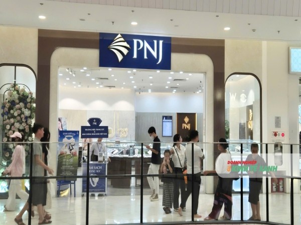 PNJ muốn chào bán 550 triệu cổ phiếu, 60% vốn dành cho chính sách thu đổi