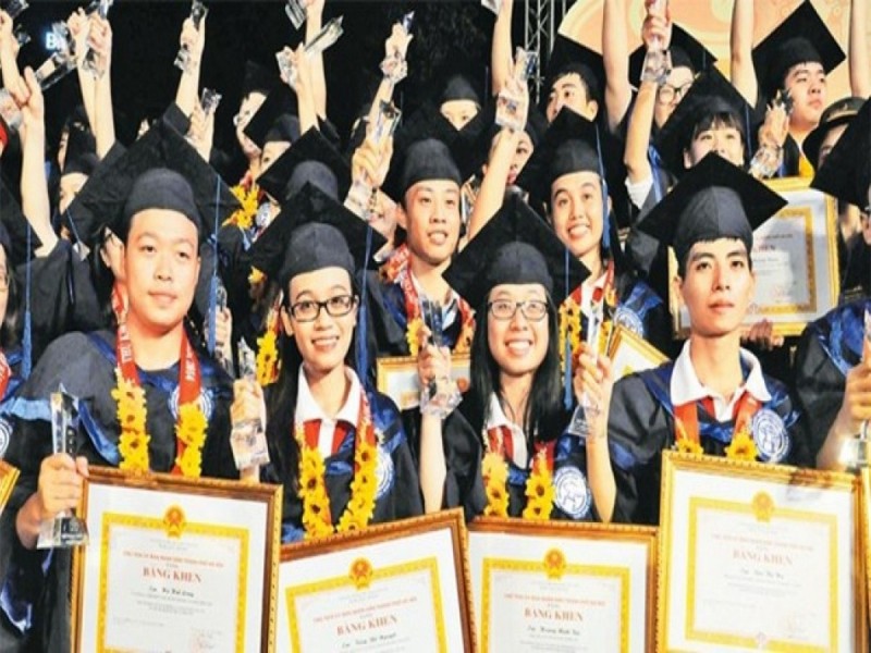 Nghị quyết số 336 về thu hút và trọng dụng nhân tài trong các ngành, lĩnh vực mũi nhọn của Chính phủ