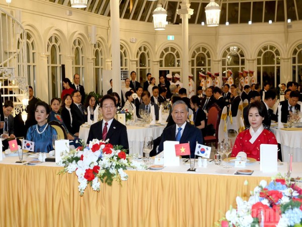 Tổng Bí thư, Chủ tịch nước Tô Lâm chủ trì tiệc chiêu đãi Tổng thống Hàn Quốc