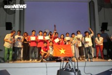 Sinh viên ĐH Y Hà Nội gây ấn tượng tại Pháp với tiết mục kết hợp y học và nghệ thuật