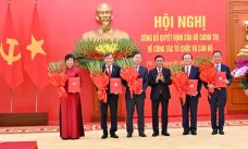 Công bố quyết định của Bộ Chính trị về công tác tổ chức, cán bộ với VOV, VTV, TTXVN và 2 Viện Hàn lâm