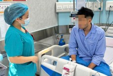 Ngừng tim ngay tại bể bơi, nhân viên cứu hộ 20 tuổi hồi sinh kỳ tích sau 5 ngày