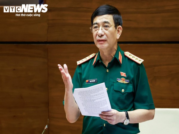 Đại tướng Phan Văn Giang: Cấp xã phải có thao trường để bộ đội huấn luyện