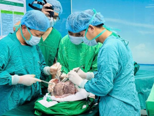 Chi phí ghép phổi rẻ hơn Mỹ 25 lần, Việt Nam 'tỏa sáng' trên bản đồ ghép tạng
