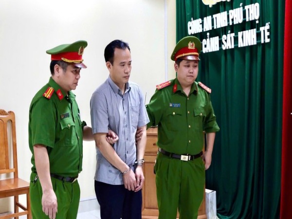 Vụ 'xã hội đen núp bóng doanh nghiệp' ở Phú Thọ: Bắt giữ 5 cán bộ, cựu cán bộ