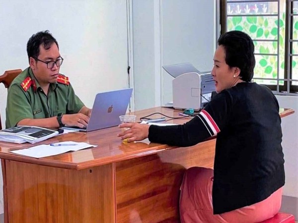 Bắt giam nữ TikToker Phượng Nguyễn
