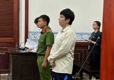 Cho bạn thân biết mật khẩu két sắt, nam thanh niên Hàn Quốc mất 100.000 USD
