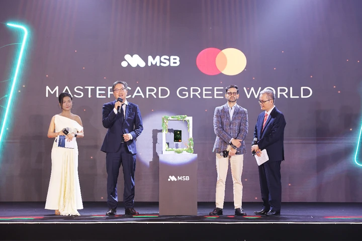MSB ra mắt thẻ Mastercard Green World: Cánh cửa 'Tinh hoa hành tinh xanh'