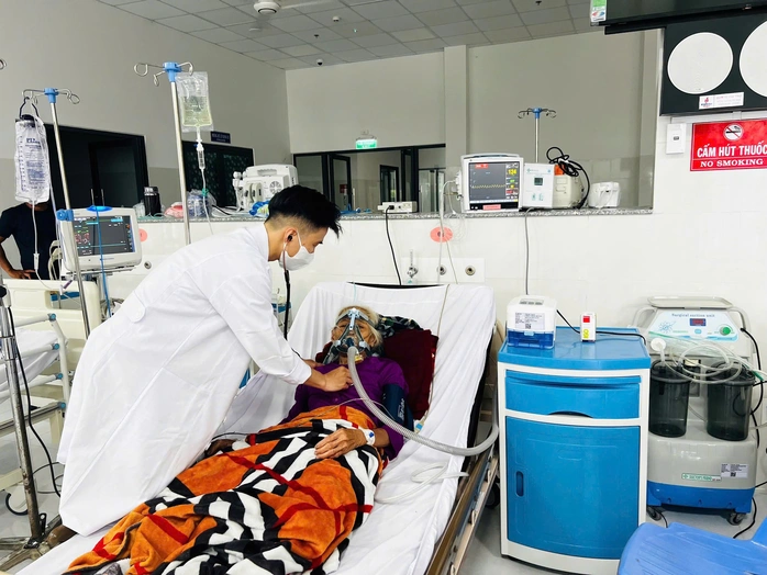 Nhẹ gánh chữa bệnh