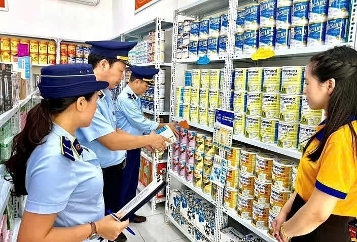 Hàng giả, hàng nhái tràn lan: Bao giờ mới dẹp yên?