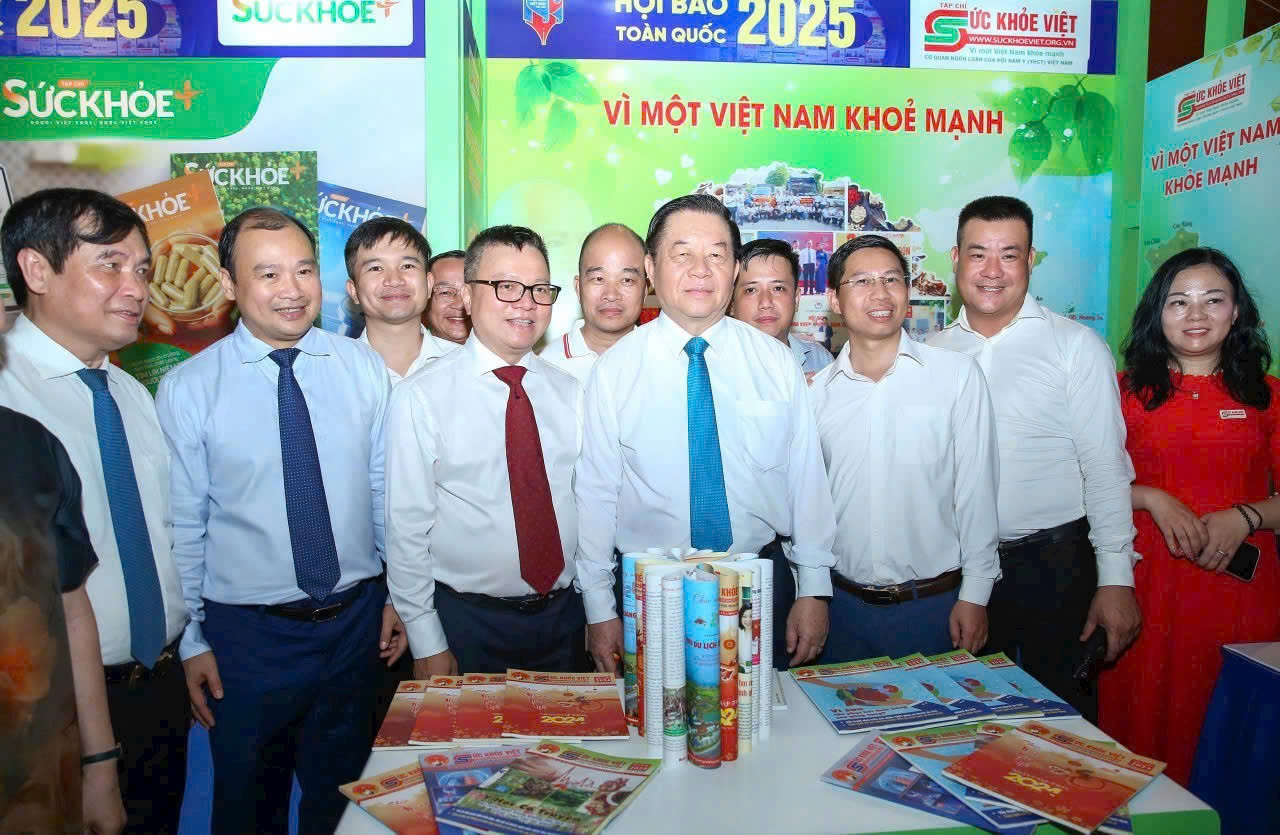 Tạp chí Sức Khỏe Việt: 100 năm Báo chí Cách mạng Việt Nam vững bước trên hành trình truyền thông y học cổ truyền