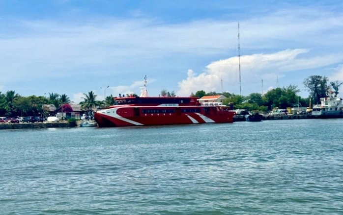 Tàu cao tốc Phú Quý - Phan Thiết tạm dừng hoạt động ngay dịp Tết Dương lịch 2026