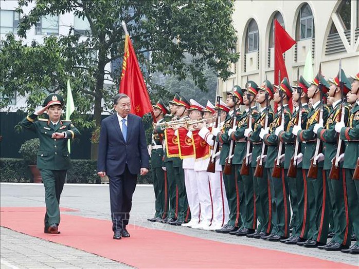 Tổng Bí thư Tô Lâm nhấn mạnh Đoàn kết , bản lĩnh và đổi mới trong phát triển giáo dục quốc phòng - Ảnh 1.