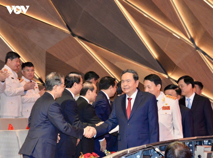 Chủ tịch Quốc hội Trần Thanh Mẫn dự Lễ kỷ niệm 70 năm Ngày truyền thống lực lượng Cảnh sát kinh tế.