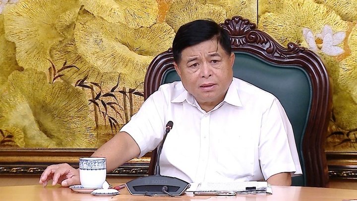 Phó Thủ tướng Nguyễn Chí Dũng chủ trì họp. (Ảnh: VGP/Thu Sa).