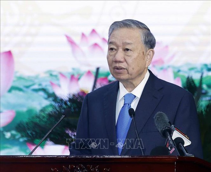 Tổng Bí thư Tô Lâm nhấn mạnh Đoàn kết , bản lĩnh và đổi mới trong phát triển giáo dục quốc phòng - Ảnh 4.