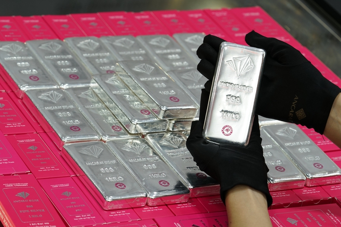 Giá vàng , bạc tăng mạnh ngày 23 - 2: Xu hướng mới trên thị trường tài chính - Ảnh 3.