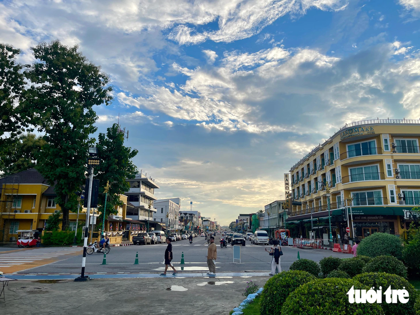 Đến Nakhon Phanom: “Ở một đêm, thêm một năm tuổi thọ” - Ảnh 1.