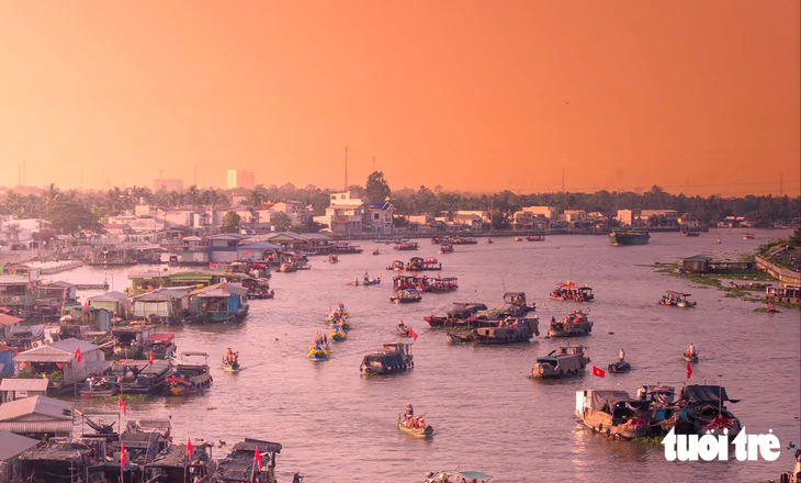 Du lịch miền Tây 2026 tìm lại sức sống cho chợ nổi không chỉ từ khách du lịch - Ảnh 1.