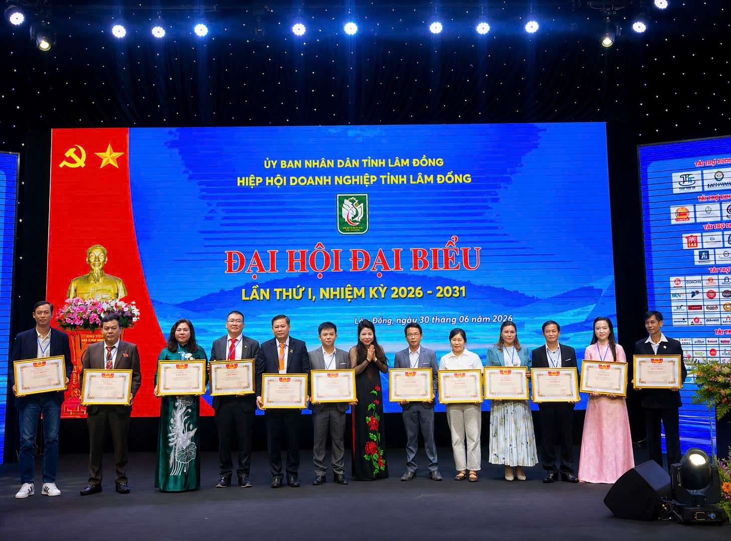 Lâm Đồng kiến tạo hệ sinh thái doanh nghiệp sau sáp nhập: Đòn bẩy nào để bứt phá tăng trưởng hai con số? - Ảnh 9