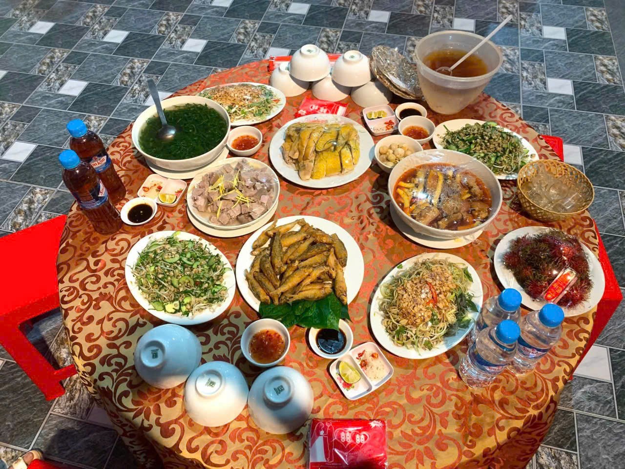 bua-com-nghai-tinh-3-1784372686.jpg