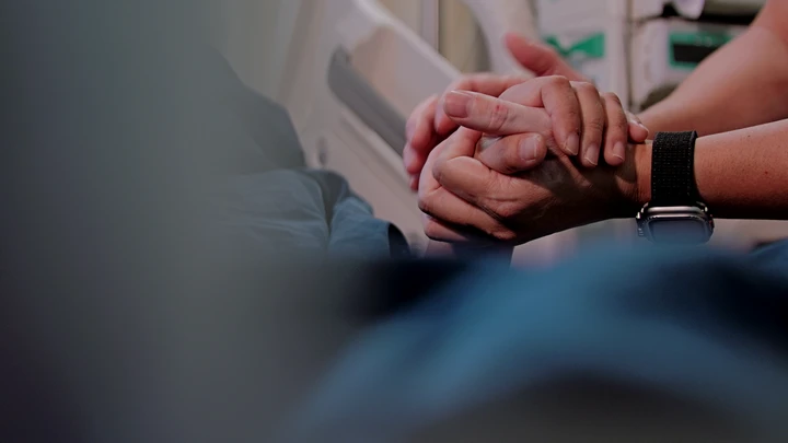 Phía sau cuộc đại phẫu cứu bé trai 15 tháng tuổi từ 'lá gan chia đôi' của người hiến chết não - 4