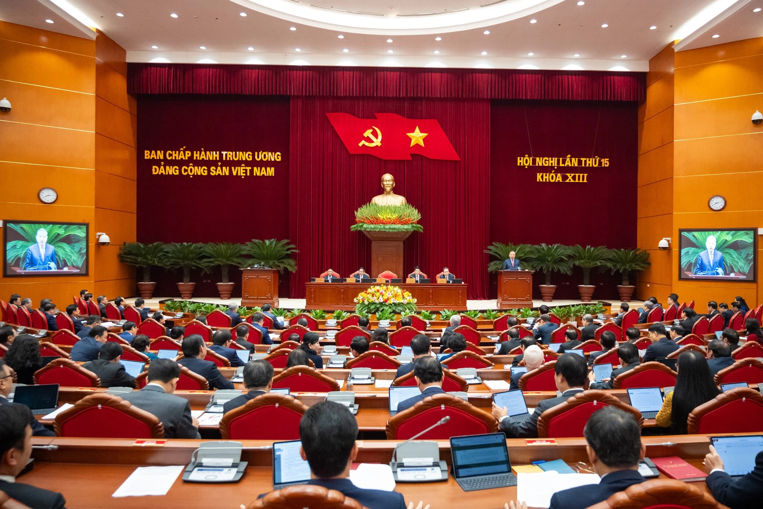 Hội nghị Trung ương 15 xem xét, cho ý kiến về những công việc để tổ chức thành công Đại hội Đại biểu toàn quốc lần thứ XIV của Đảng.