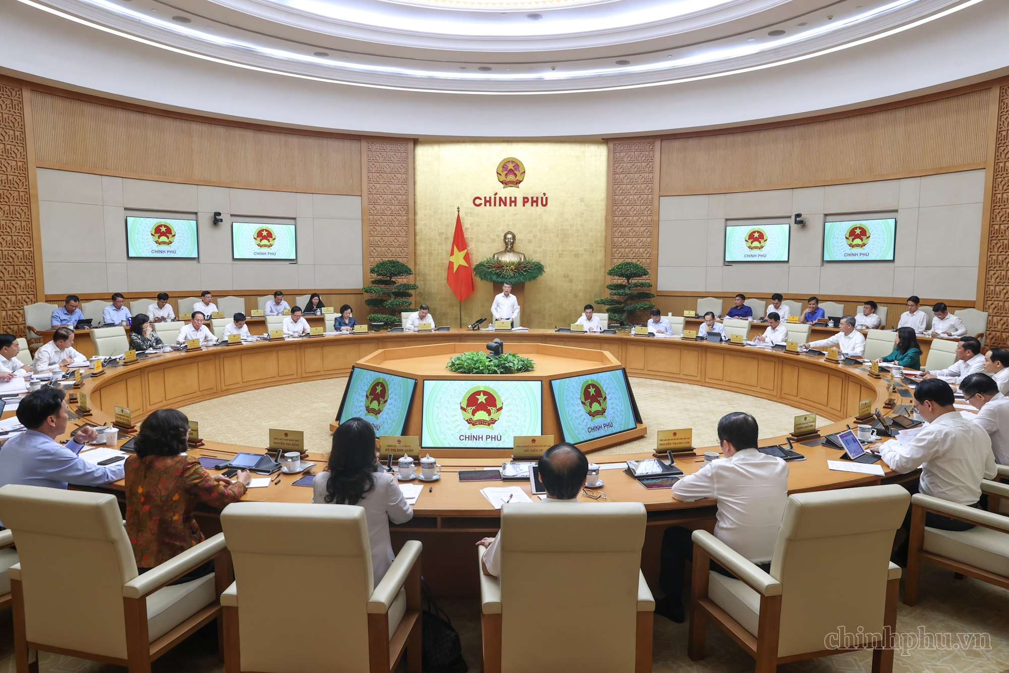 Quang cảnh phiên họp. (Ảnh: VGP)