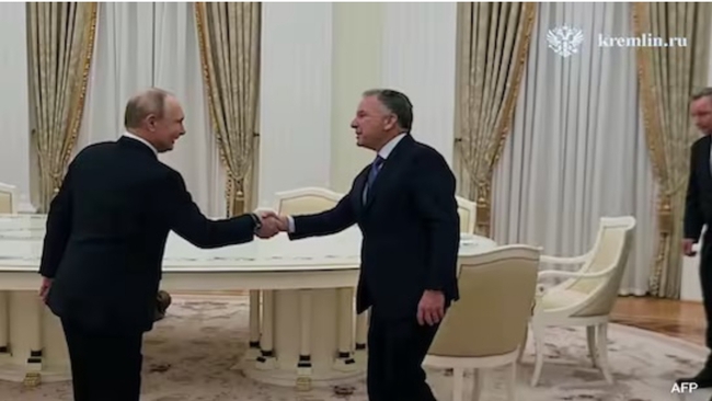 Tổng thống Putin gặp 3
đặc phái viên  - Ảnh 1.