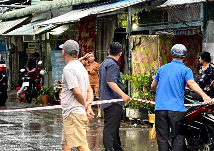 Cơ quan chức năng phong toả hiện trường.