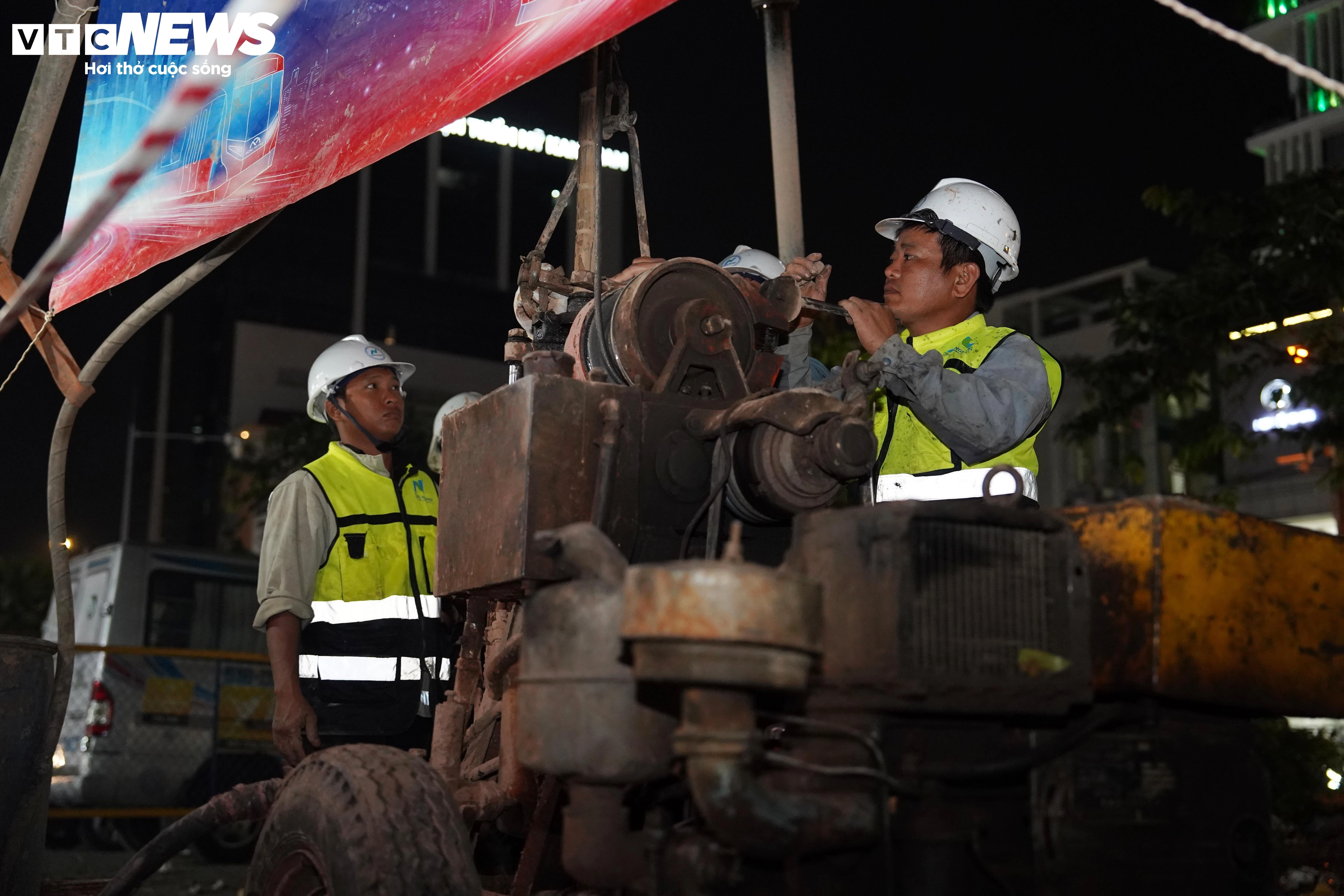 Xuyên đêm khoan địa chất tuyến Metro số 2 ở TP.HCM, hướng đến mốc vận hành 2030 - 4