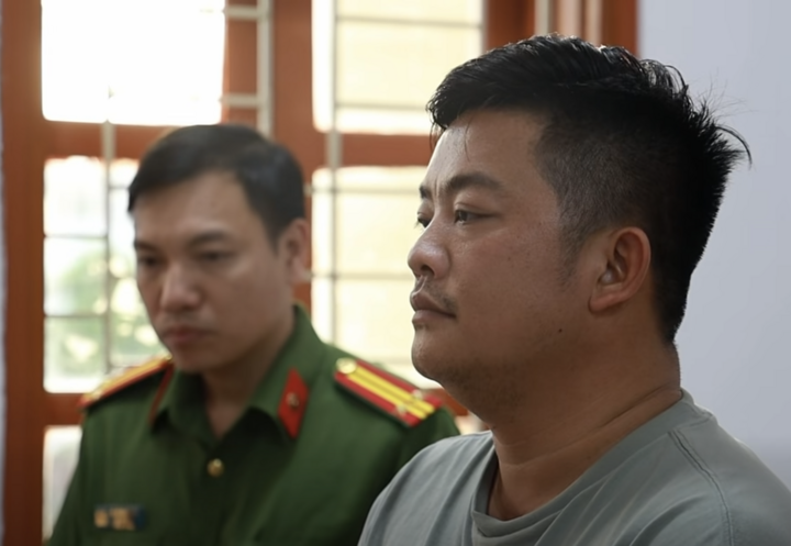 Vũ Hoàng Hải tại cơ quan công an.