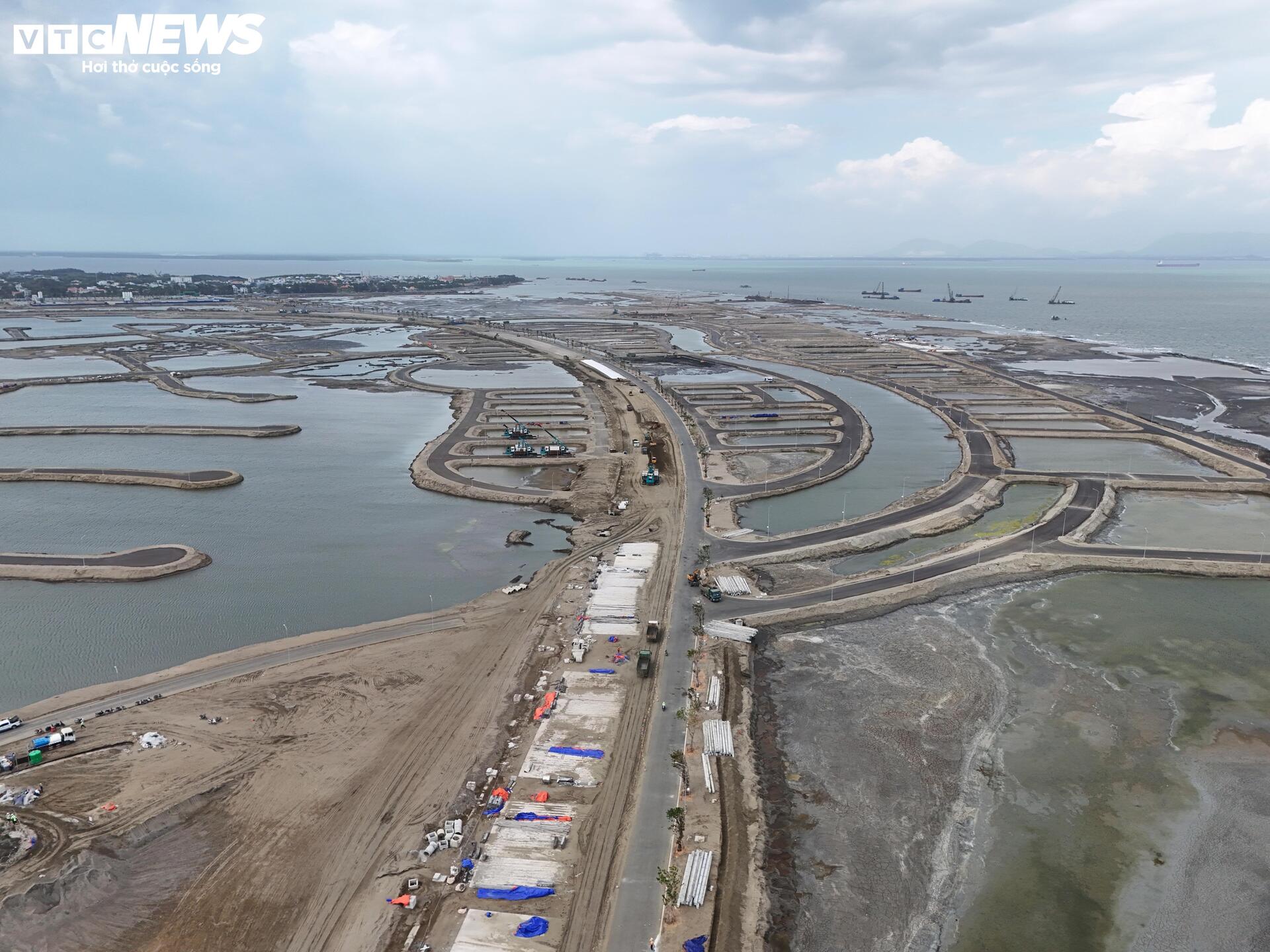 Ngắm cung đường tuyệt đẹp xuyên rừng ngập mặn ở TP.HCM - 14