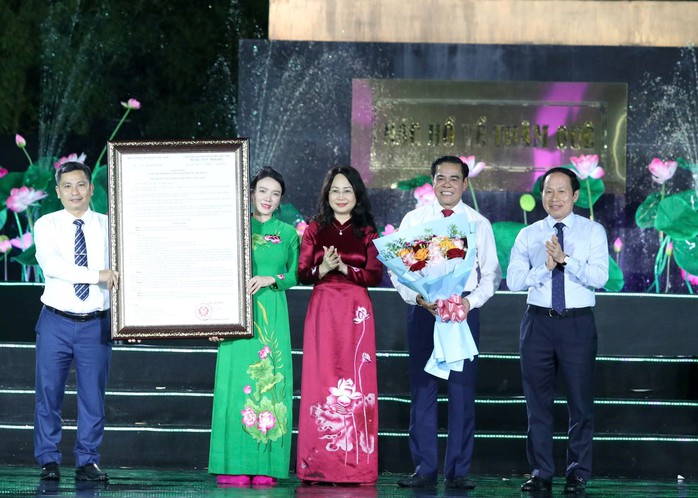 Khai mạc Lễ hội Làng Sen năm 2026 - Ảnh 4.