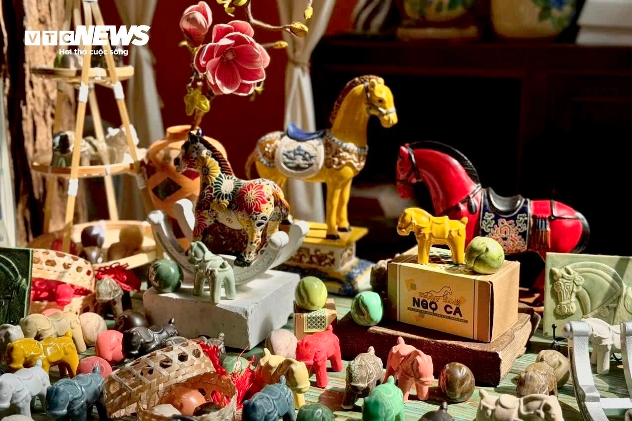 Làng gốm TP.HCM sôi động mùa tạo hình linh vật Tết Bính Ngọ 2026 - 11