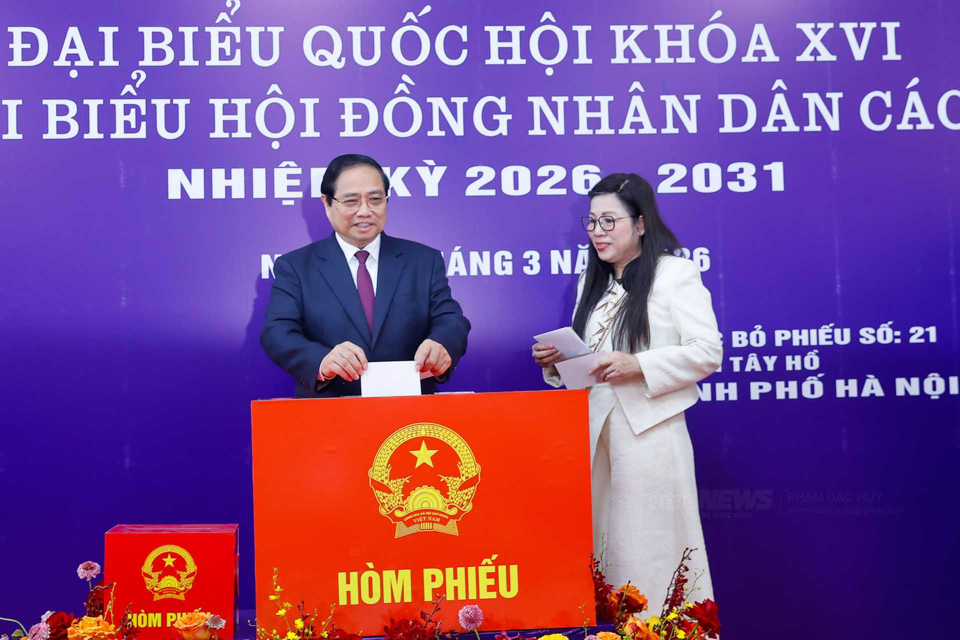 Lãnh đạo Đảng, Nhà nước, Nhân dân hòa cùng 'Ngày hội non sông' - 9