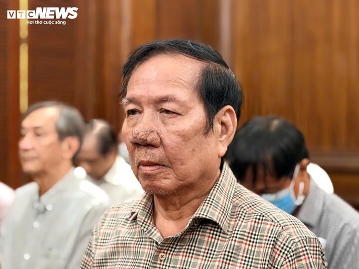 Bị cáo Lê Quang Thung tại phiên tòa.